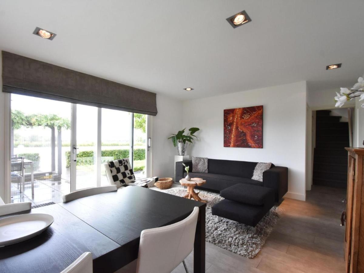 Riverside Holiday Home Near Amsterdam Nigtevecht Екстер'єр фото